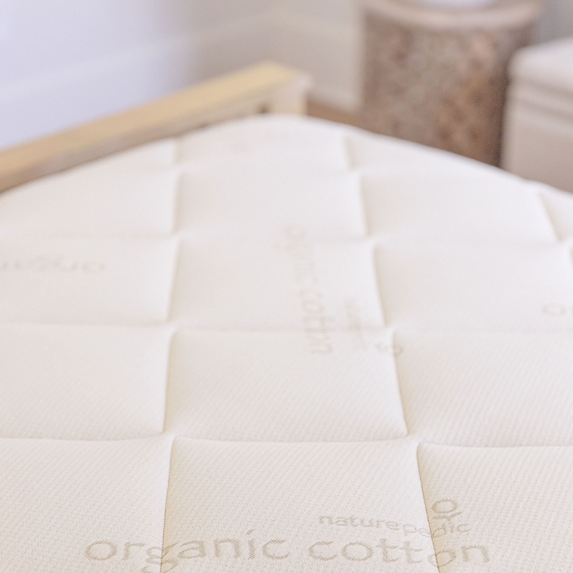 Serenade Organic Cotton and Wool Mattress (Latex-Free)