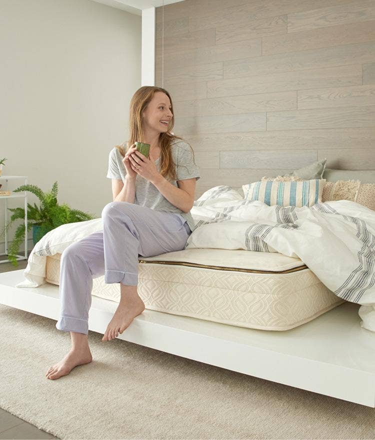 5 Reasons Organic Mattresses Are a Black Friday Must (Bedding, too!)