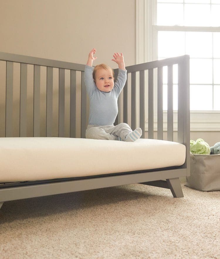 7 Crib Mattress Safety Questions – Answered!