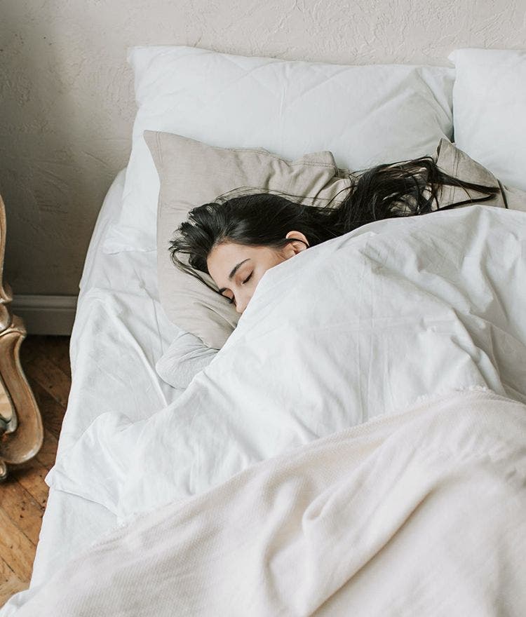 10 New Year’s Resolutions for Restorative Sleep