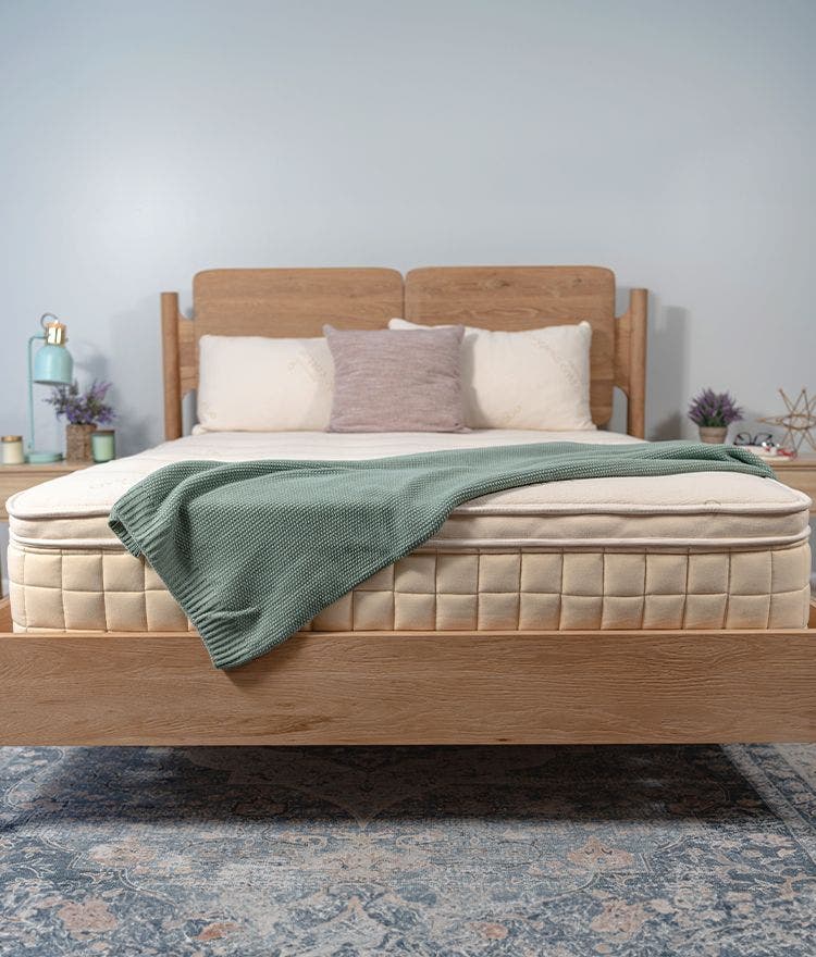 Meet the Concerto Organic Pillow Top Mattress: New Year, New Mattress!